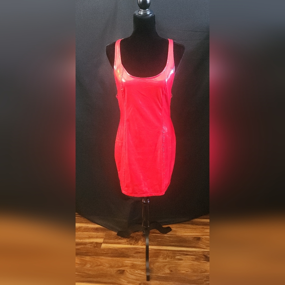 Vinyl Mini Dress in Vibrant Red Size L - Picture 7 of 16